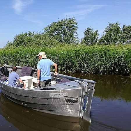 B&B Het Herenhuys Aan De Historische Gracht Van Kollum Exteriér fotografie